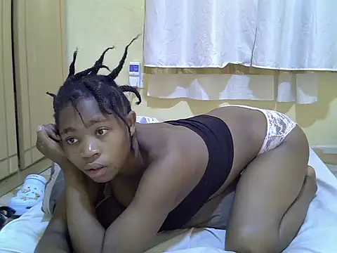 Pretty-Bianca online show from May 17, 2026, 8:01 am