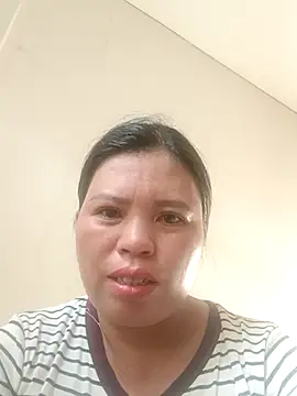 Snapshot of -Yeyi- chatting on May 31, 2026, 10:22 am -Yeyi- online show from May 31, 2026, 10:22 am