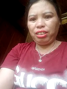 -Yeyi- online show from June 10, 2026, 6:01 am