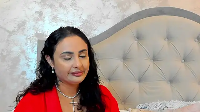 Bianca Vale online show from July 9, 2026, 5:00 am