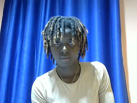 Snapshot of dolly_lioness chatting on June 20, 2026, 9:17 pm dolly lioness online show from June 20, 2026, 9:17 pm
