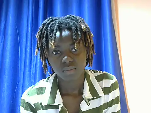 Snapshot of dolly_lioness chatting on July 8, 2026, 9:30 pm dolly lioness online show from July 8, 2026, 9:30 pm