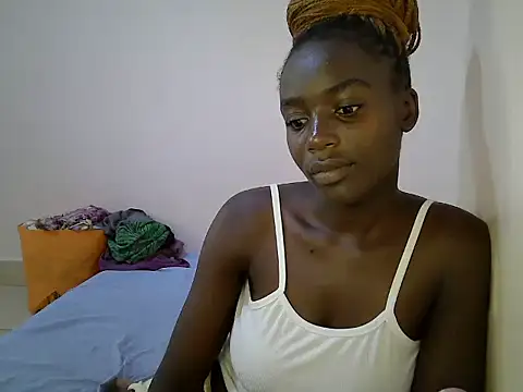 Snapshot of BUNNY_BLISS1 chatting on May 20, 2026, 1:28 pm BUNNY BLISS1 online show from May 20, 2026, 1:28 pm