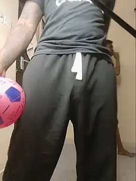 Snapshot of slim_ebon chatting on July 20, 2026, 1:46 pm slim ebon online show from July 20, 2026, 1:46 pm