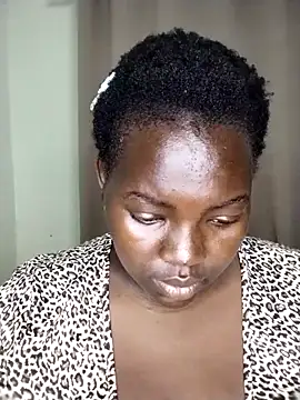 Snapshot of thickbeb chatting on May 22, 2026, 2:44 pm thickbeb online show from May 22, 2026, 2:44 pm