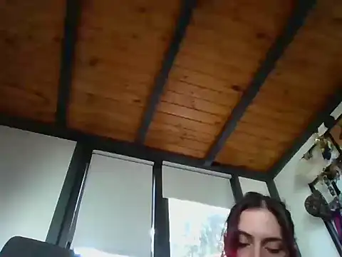 LatinDolliee online show from July 17, 2026, 5:18 pm