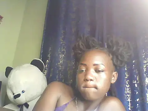 Snapshot of hot_chocolate222 chatting on May 29, 2026, 12:25 pm hot chocolate222 online show from May 29, 2026, 12:25 pm