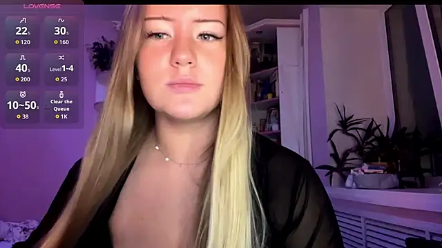Snapshot of Lisi_Kiss_ chatting on July 20, 2026, 6:21 pm Lisi Kiss online show from July 20, 2026, 6:21 pm