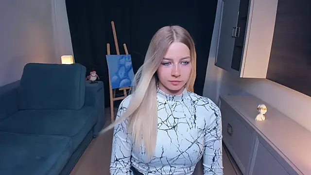 DeniseMekus online show from May 22, 2026, 10:10 am