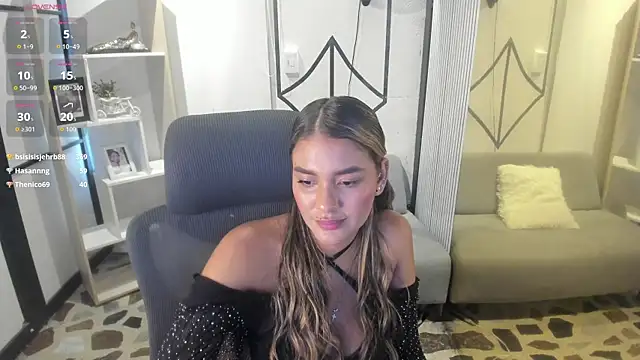 Snapshot of SophieWatson_ chatting on June 26, 2026, 4:44 pm SophieWatson online show from June 26, 2026, 4:44 pm