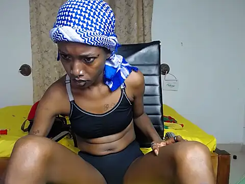 Snapshot of KlaraCandy chatting on May 24, 2026, 5:56 am KlaraCandy online show from May 24, 2026, 5:56 am