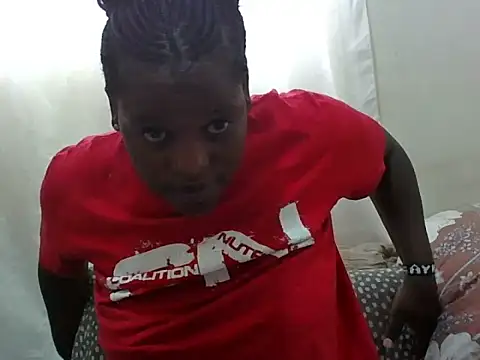 Hot-Perryl online show from May 17, 2026, 10:00 am