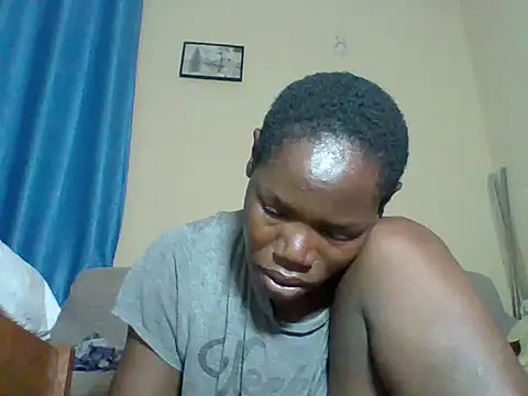 Blacksexyqueen24 online show from May 21, 2026, 6:37 pm