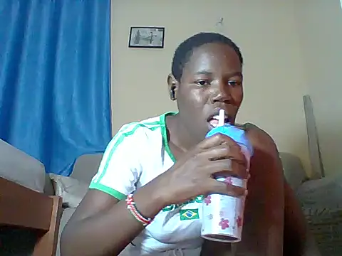Blacksexyqueen24 online show from June 27, 2026, 4:34 pm
