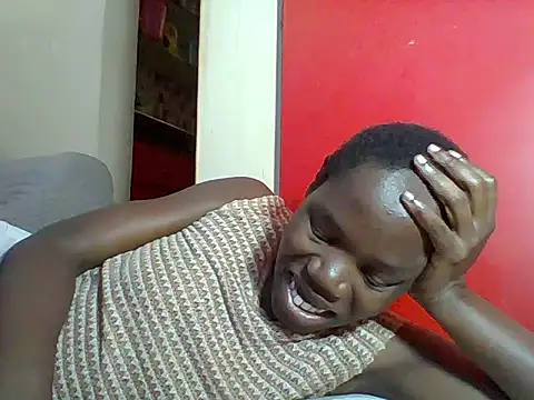Blacksexyqueen24 online show from July 13, 2026, 1:03 pm
