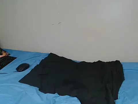 Snapshot of Blair_sue chatting on July 14, 2026, 2:05 am Blair sue online show from July 14, 2026, 2:05 am
