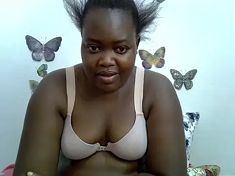 Snapshot of sweetblanka chatting on May 24, 2026, 9:14 am sweetblanka online show from May 24, 2026, 9:14 am