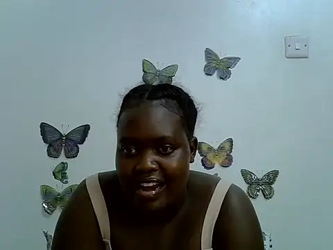 Snapshot of sweetblanka chatting on May 26, 2026, 6:59 pm sweetblanka online show from May 26, 2026, 6:59 pm
