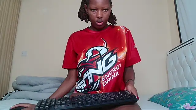 Snapshot of Tasty_Tasha chatting on May 26, 2026, 7:32 pm Tasty Tasha online show from May 26, 2026, 7:32 pm