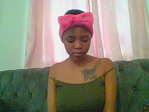 Sweet cumshie online show from May 22, 2026, 7:59 am