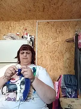 LisichkaOksana online show from July 6, 2026, 5:26 pm