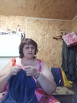LisichkaOksana online show from July 11, 2026, 6:10 pm
