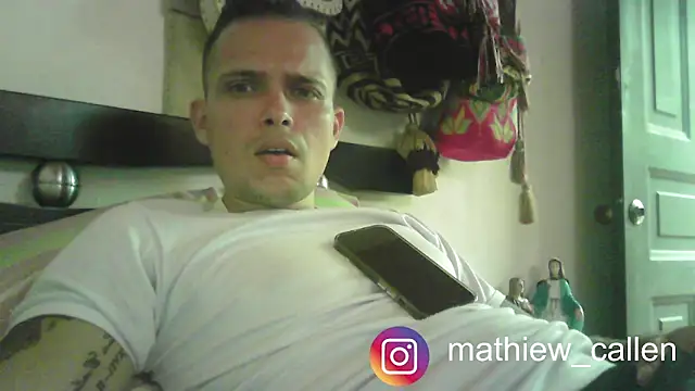 Snapshot of mathiew_1 chatting on May 27, 2026, 8:39 pm mathiew 1 online show from May 27, 2026, 8:39 pm