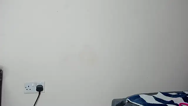Snapshot of Real_Slim_Thick chatting on May 23, 2026, 5:23 am Real Slim Thick online show from May 23, 2026, 5:23 am