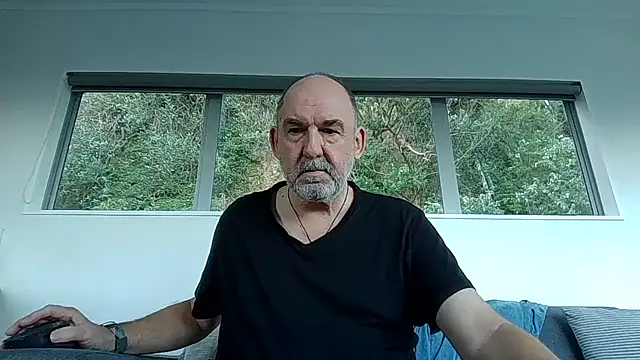 shyguytm online show from July 22, 2026, 4:04 am