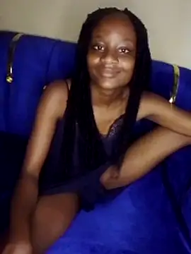 Snapshot of Sweetgirl263 chatting on May 28, 2026, 2:03 pm Sweetgirl263 online show from May 28, 2026, 2:03 pm