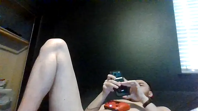 Tallhungcloudyyy online show from May 20, 2026, 9:10 pm