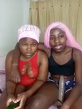 SweetDoll 04 online show from May 24, 2026, 5:51 pm