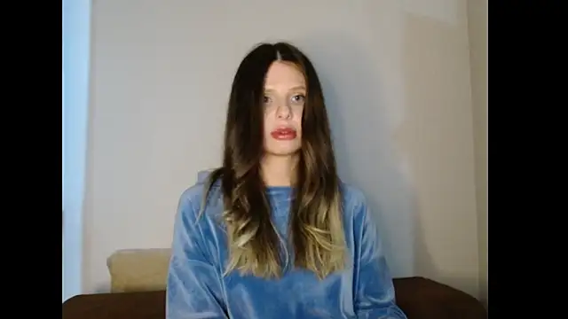 Jessicaxq online show from June 21, 2026, 12:35 am