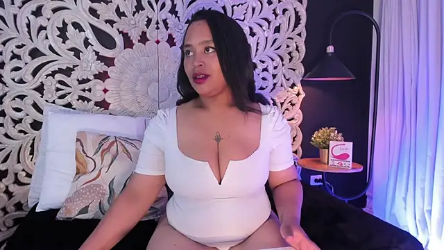 Bianca DVarela online show from June 13, 2026, 10:29 pm