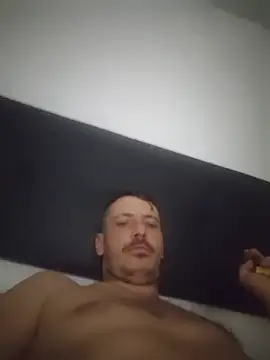 Anybendk online show from June 3, 2026, 2:47 am