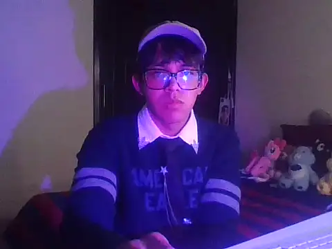 Snapshot of itssasan chatting on May 22, 2026, 3:02 am itssasan online show from May 22, 2026, 3:02 am