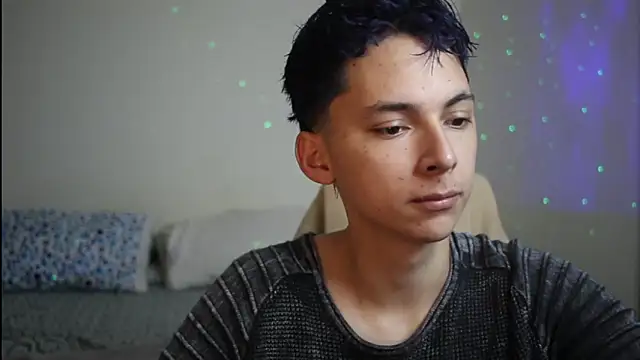 Snapshot of archi_love chatting on February 8, 2026, 5:33 am archi love online show from February 8, 2026, 5:33 am