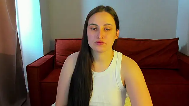 Elizabet Colllins online show from June 11, 2026, 1:16 am