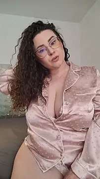 Snapshot of Elissa_Floyd__ chatting on May 30, 2026, 11:29 am Elissa Floyd online show from May 30, 2026, 11:29 am