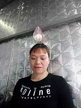 Snapshot of lya_sexyy chatting on May 21, 2026, 10:44 am lya sexyy online show from May 21, 2026, 10:44 am