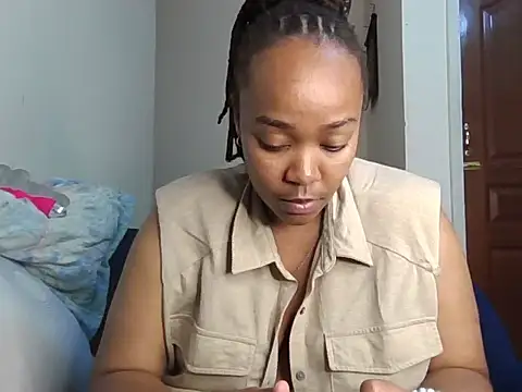 Snapshot of atara_seren chatting on July 11, 2026, 10:00 pm atara seren online show from July 11, 2026, 10:00 pm