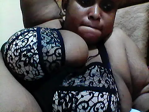 Pretty sandrah online show from July 13, 2026, 3:26 pm