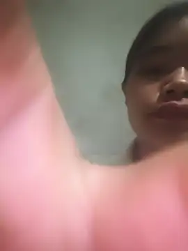 Emma-sin online show from July 18, 2026, 1:43 am