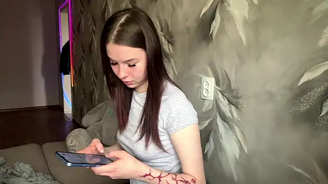 Snapshot of FreyaGray chatting on May 30, 2026, 12:24 pm FreyaGray online show from May 30, 2026, 12:24 pm