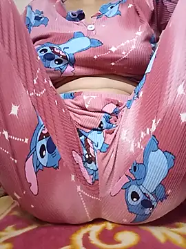 sexymeyya online show from June 2, 2026, 2:02 am