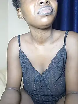 Sexymaurine online show from July 14, 2026, 9:47 am