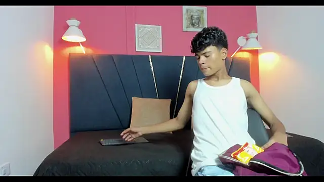 jacob cum23 online show from May 28, 2026, 3:31 pm