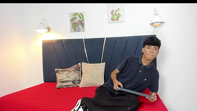 jacob cum23 online show from July 18, 2026, 1:37 pm