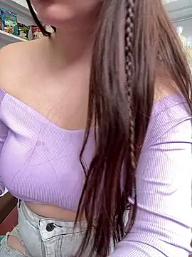 Angela pink18 online show from June 4, 2026, 8:15 pm