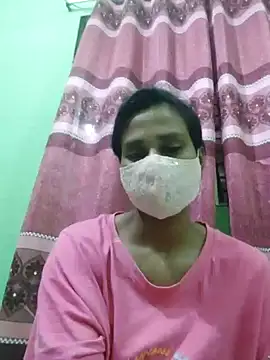 Snapshot of Sofiyaa_Sara chatting on May 28, 2026, 6:05 pm Sofiyaa Sara online show from May 28, 2026, 6:05 pm
